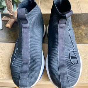 Champion Rally KT Black & White sock-style tennis shoe